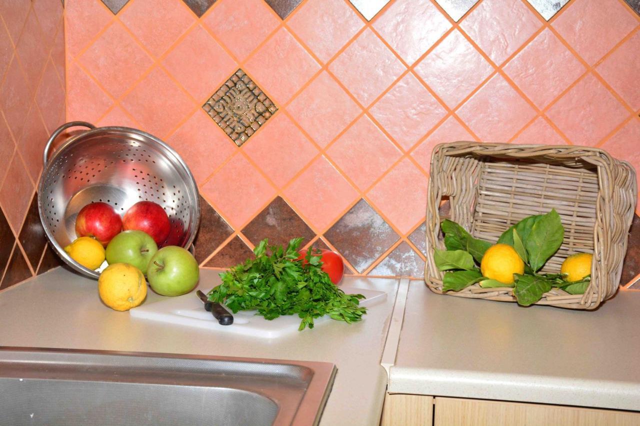 Aelia Houses Agia Marina  Dış mekan fotoğraf